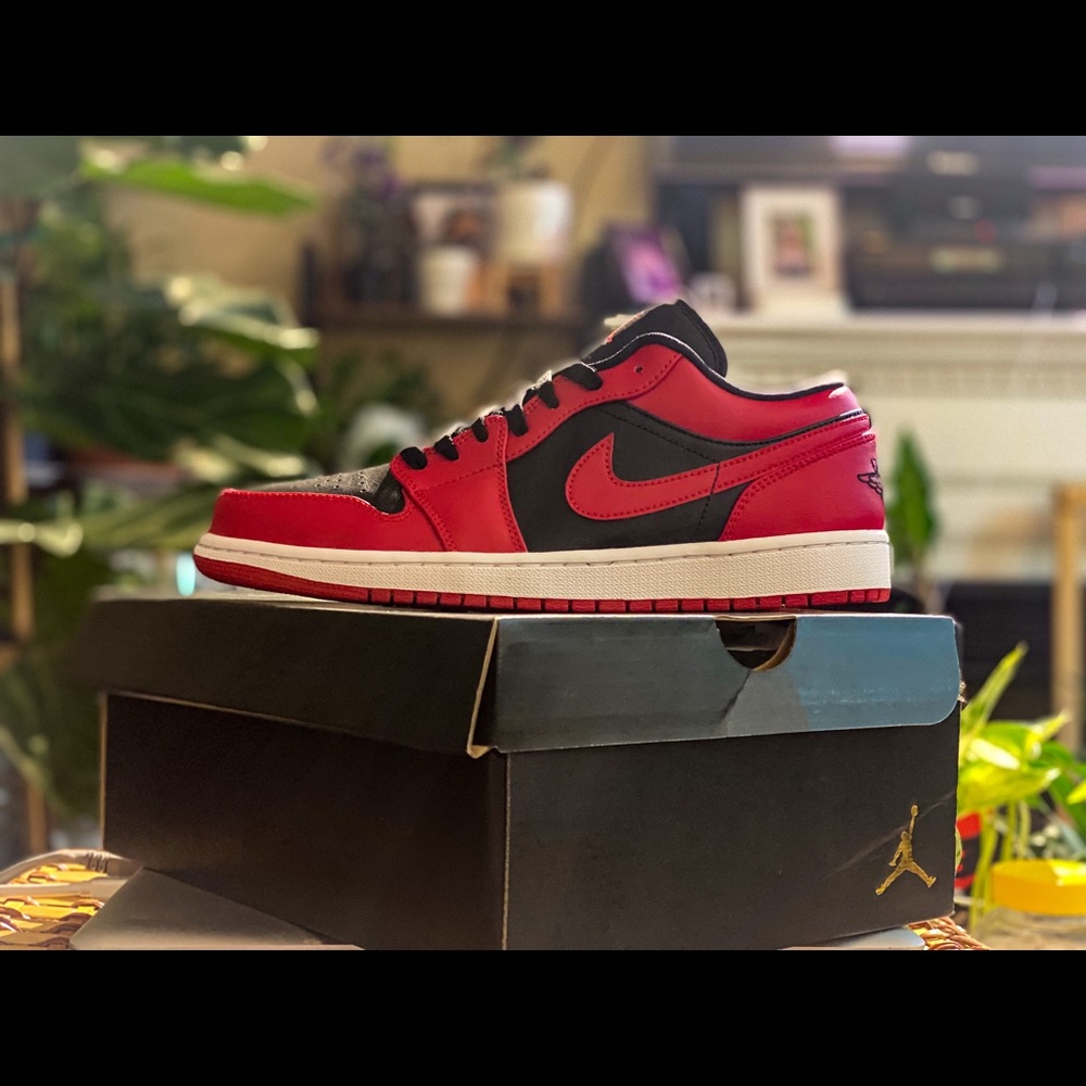 Air Jordan 1 Low Reversed BRED size 10.5